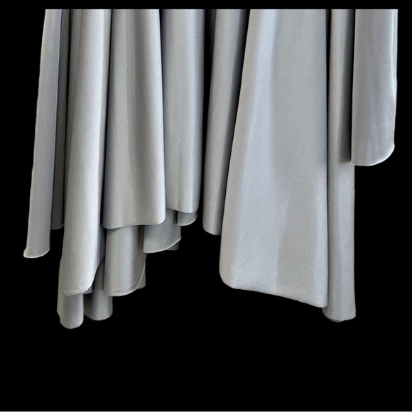 Short silver grey infinity multi-way dress with asymmetric hem - Picture 3 of 3